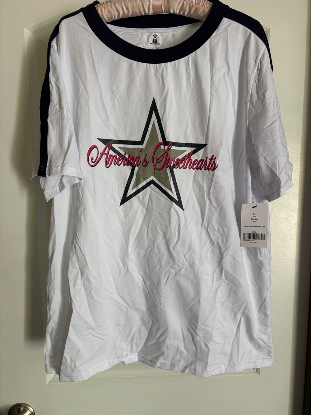 DALLAS COWBOYS CHEERLEADERS 📣 America's Sweethearts Star Graphic Tee -